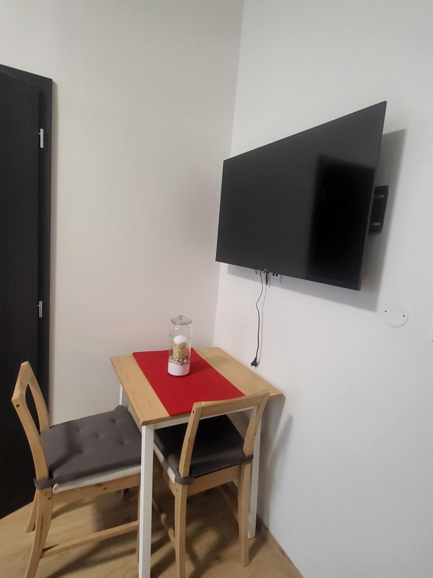 Apartma Elisa Apartment *